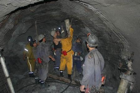 鄂州工程爆破中的危险因素分析以及应对工程爆破危险的措施